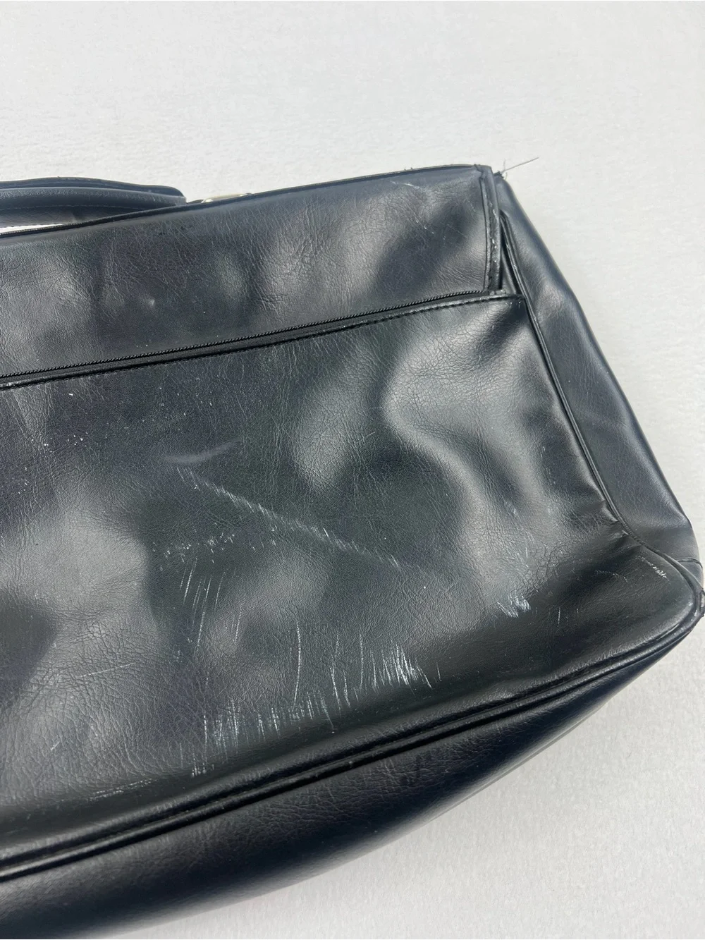 Coach Leatherwear League Messenger Commuter Black Bag Front Flap Magnet Front